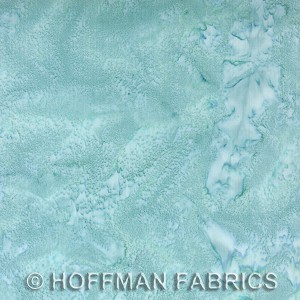 Hoffman Bali Batik Hand dyed Watercolors 1895 581 Bluegrass 