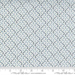 Fall Fantasy Flannel 6844 15F Birch Blender Hook Holly Taylor Moda 