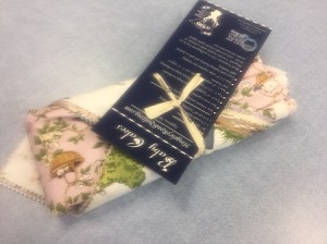 Cats in the Garden 1825 42 Baby Cakes Quilt Kit 