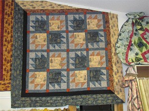 Grey Tan MN Back Tracks Quilt Kit 